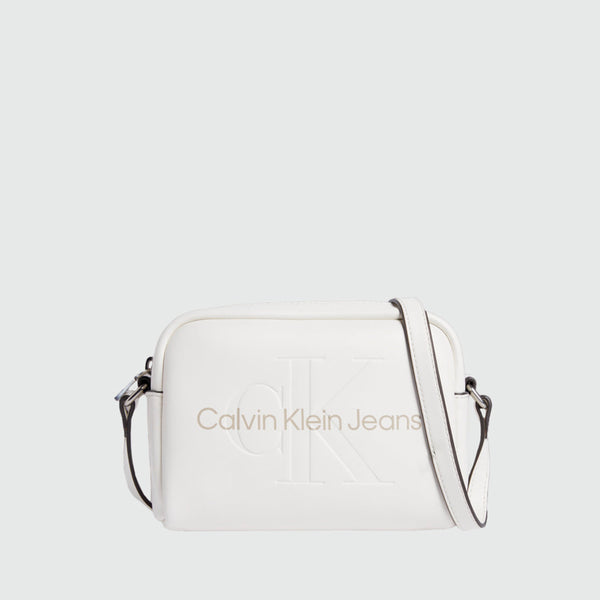 Sculpted Camera Bag - White