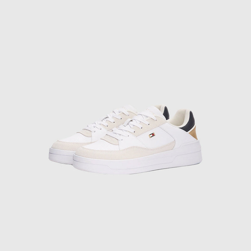 Essent Metallic Sneaker - White