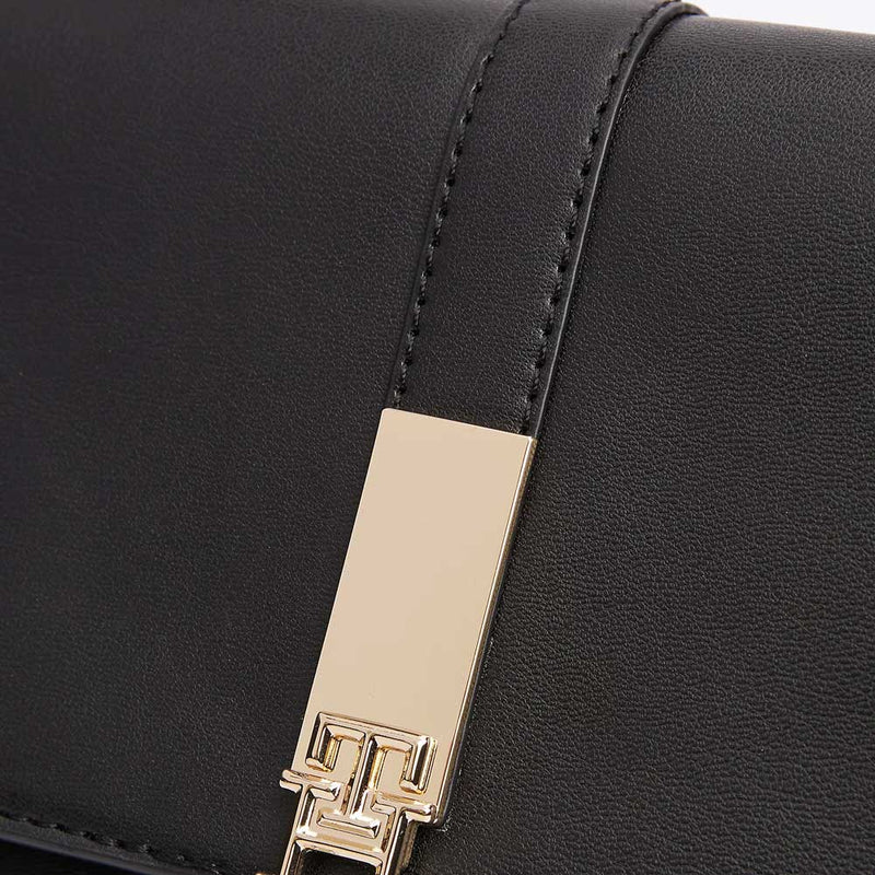 Heritage Shoulder Bag - Black