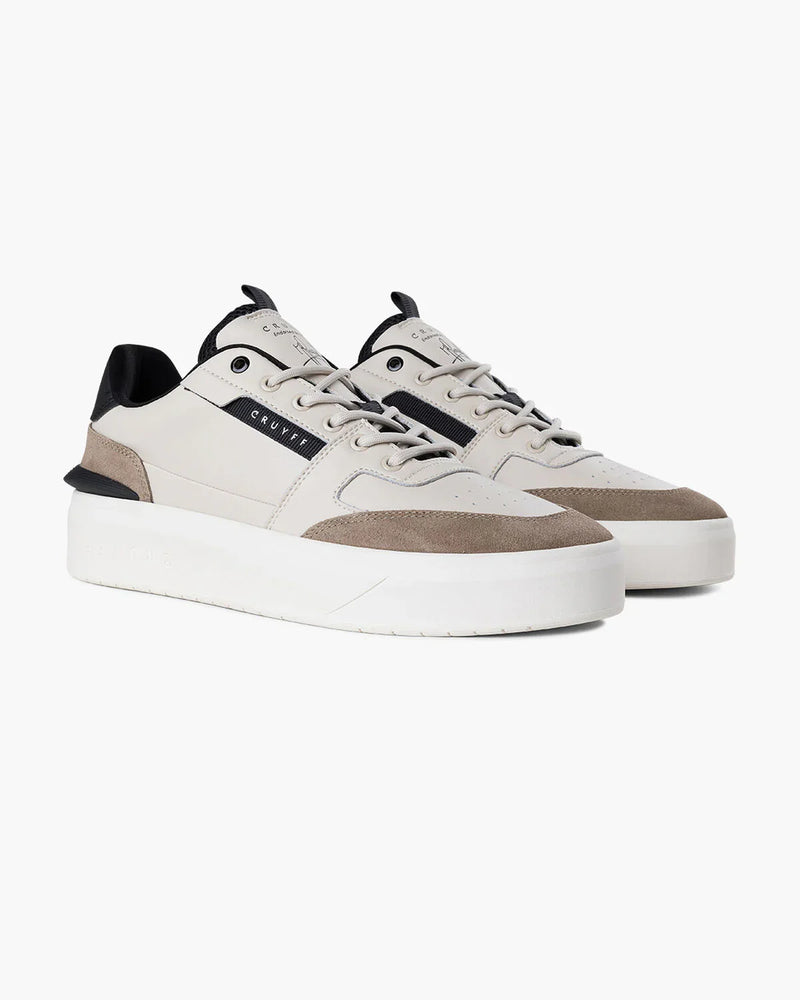Endorsed Tennis Sneaker