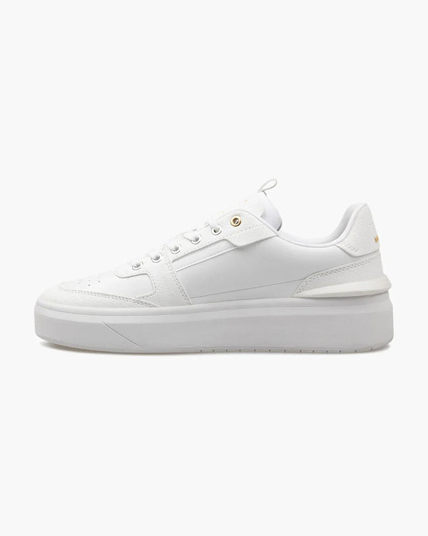 Endorsed Tennis Sneaker