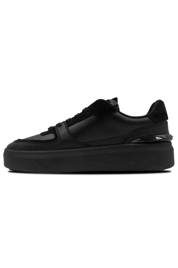 Surefire Tennis Sneaker