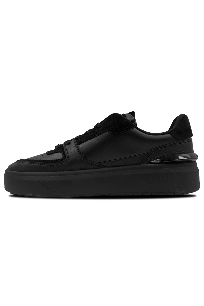 Surefire Tennis Sneaker
